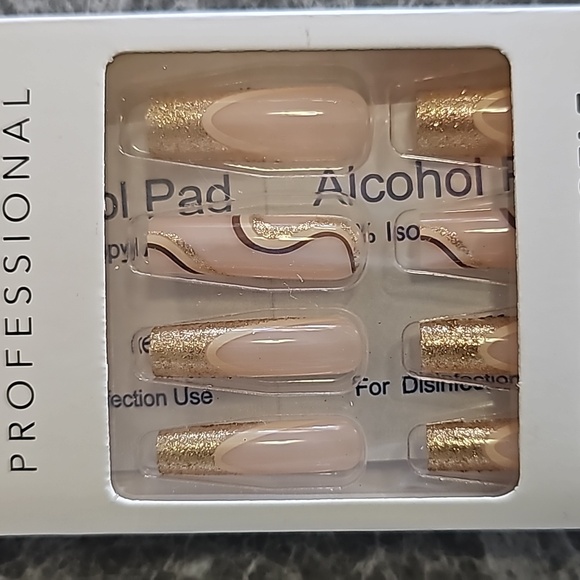 DO IT YOURSELF Press-On Nails - Picture 2 of 2